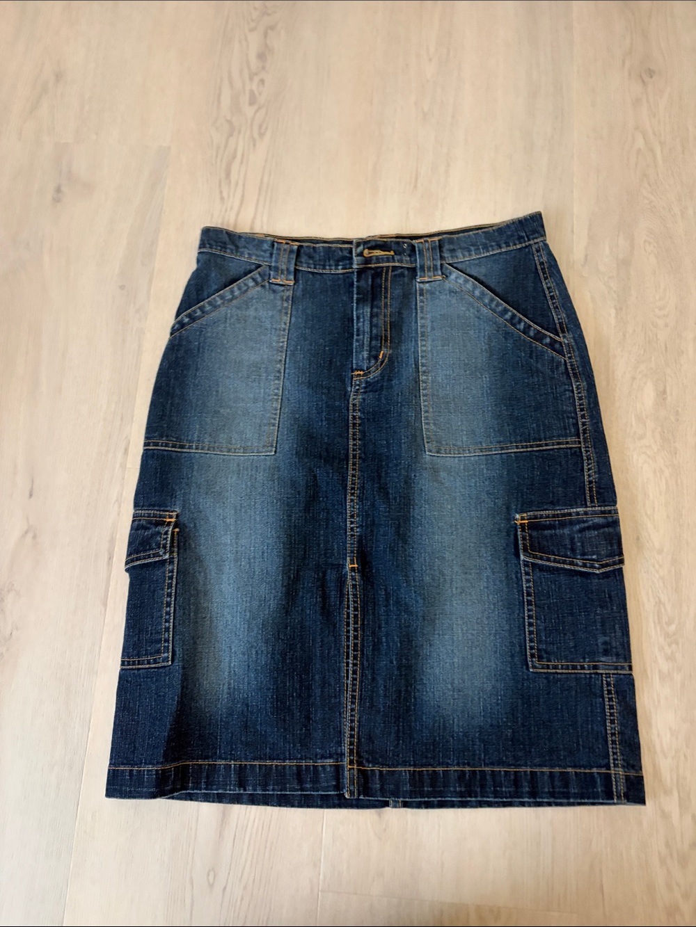 BCBG Maxazria Jeans Blue Denim Cargo Pencil Skirt